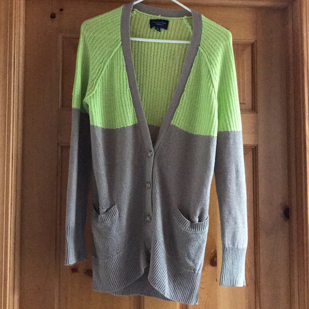 American Eagle sweater